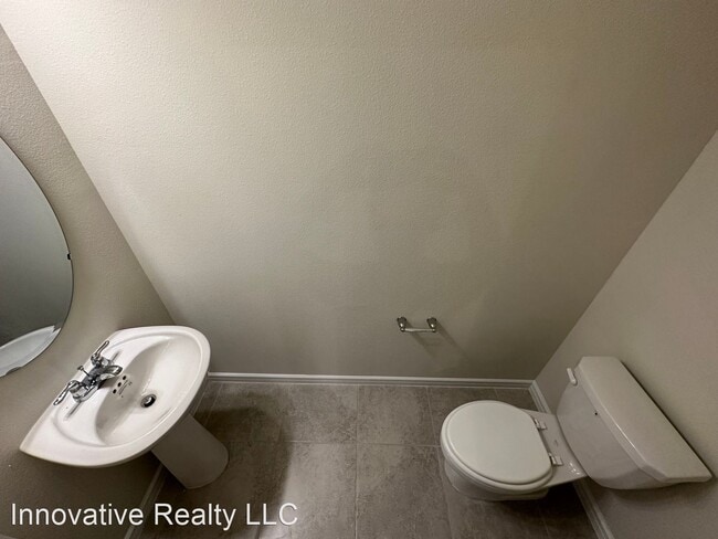 Building Photo - 3 br, 2.5 bath House - 2891 Clever Lane