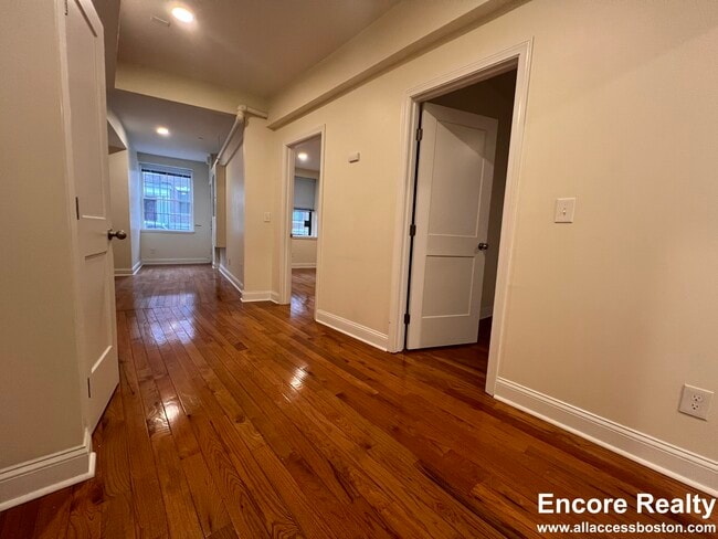 Foto del edificio - 123 Sutherland Rd