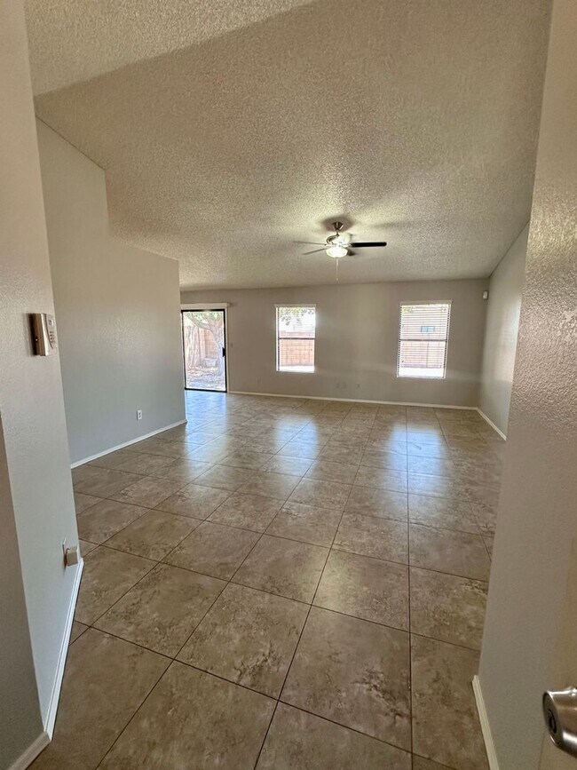 Photo - Freshly Painted Glendale Home