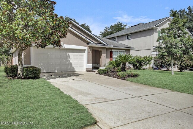 Building Photo - 2105 S Cranbrook Ave