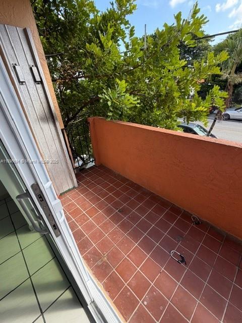 Foto del edificio - 2401 SW 10th St