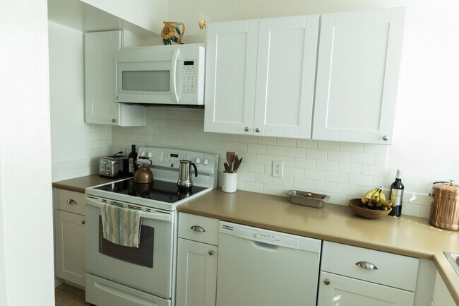Foto del edificio - 1271 Valley Oak Ct