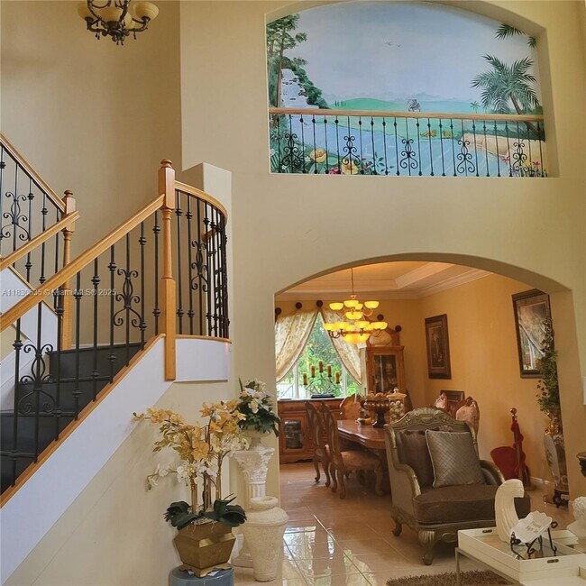 Building Photo - 5029 Forest Dale Dr