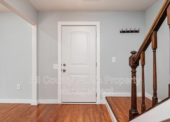 Foto del edificio - 2805 Red Lion Pl