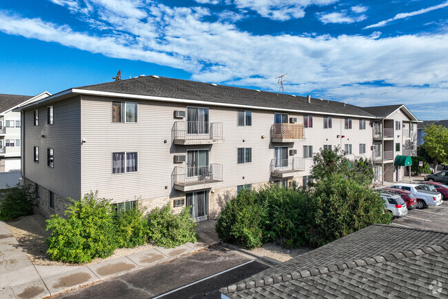 Foto del edificio - Newbury Apartments