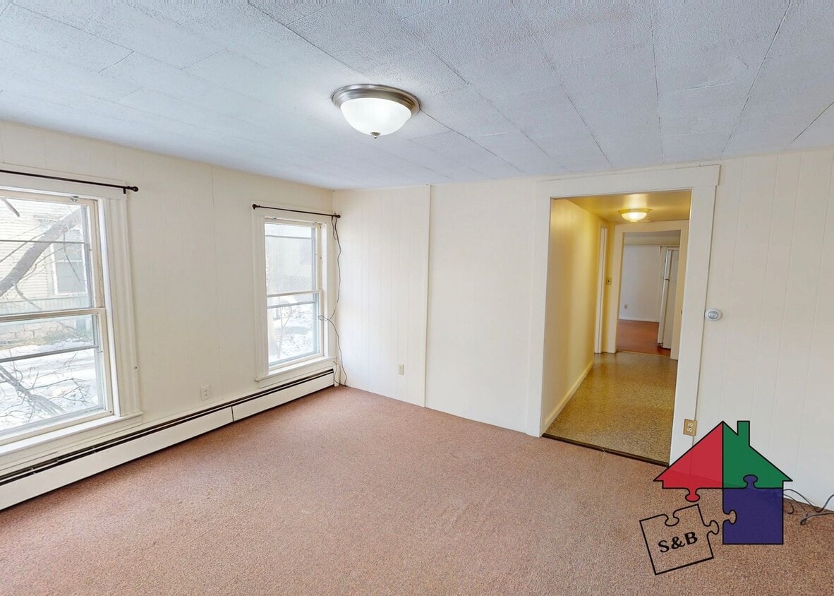 Photo - 225 Elm St