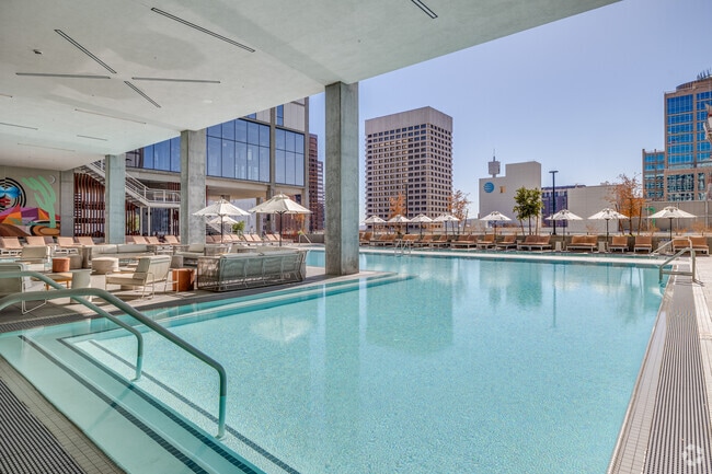 POOL - X Phoenix Apartments