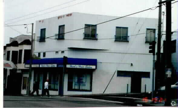 Foto del edificio - 13-17 Guttenberg St