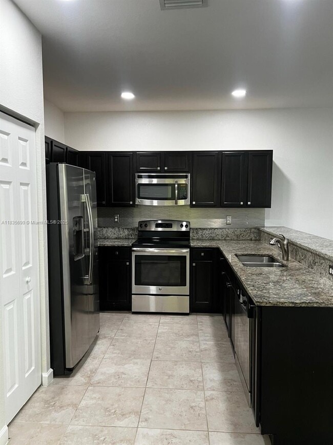 Foto del edificio - 11512 SW 151st Ave