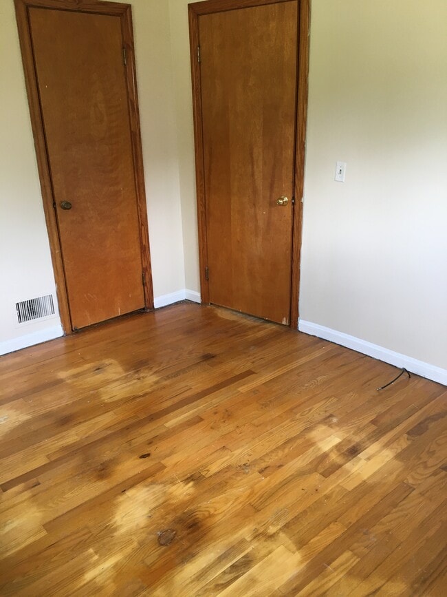 Building Photo - 3200 Floridale Ln