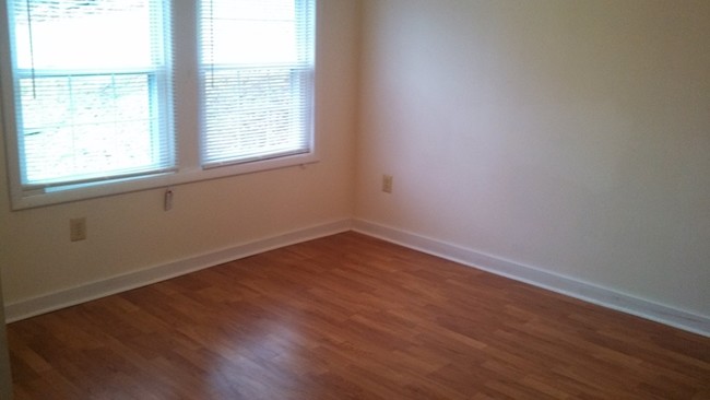  - 28-30 Taylor Rd