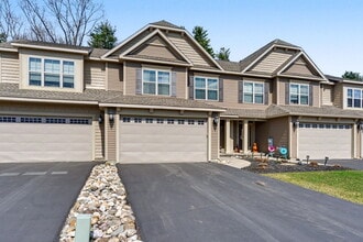 Building Photo - 4B Inglewood Dr
