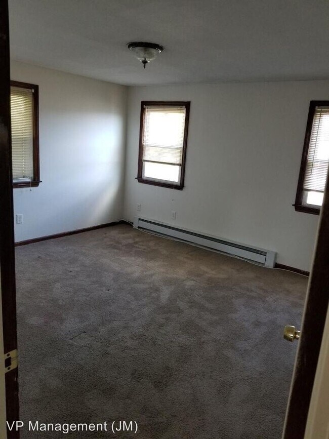 Building Photo - 2 br, 1.5 bath Apartment - 35 Allison Ln