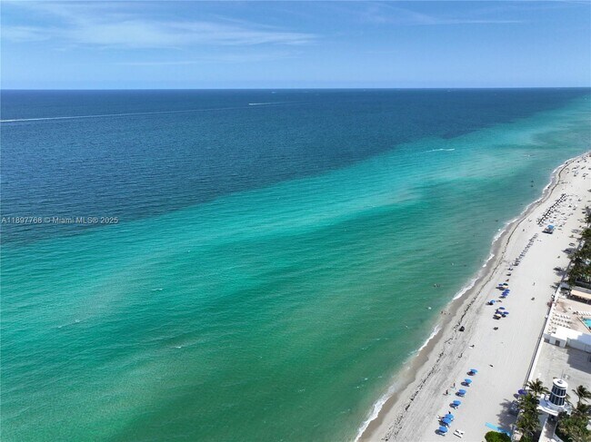 Foto del edificio - 3101 S Ocean Dr