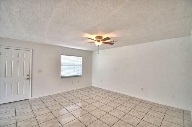 Foto del edificio - 914 Grape Ave