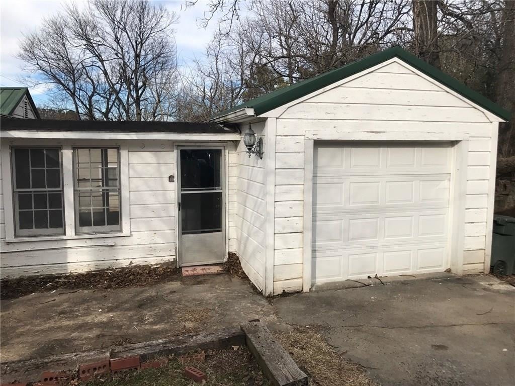 1026 N Mission Blvd, Fayetteville, AR 72701 House Rental in
