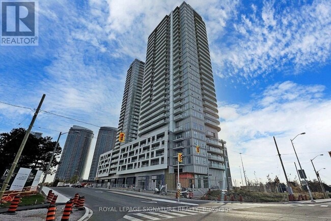 Building Photo - 2033 Kennedy Rd