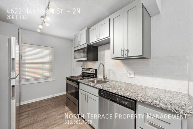 Building Photo - Historic 2 Bedroom Apartment for Rent w/ W...