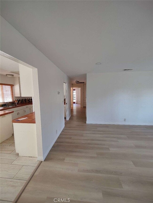 Foto del edificio - 12264 Bingham St