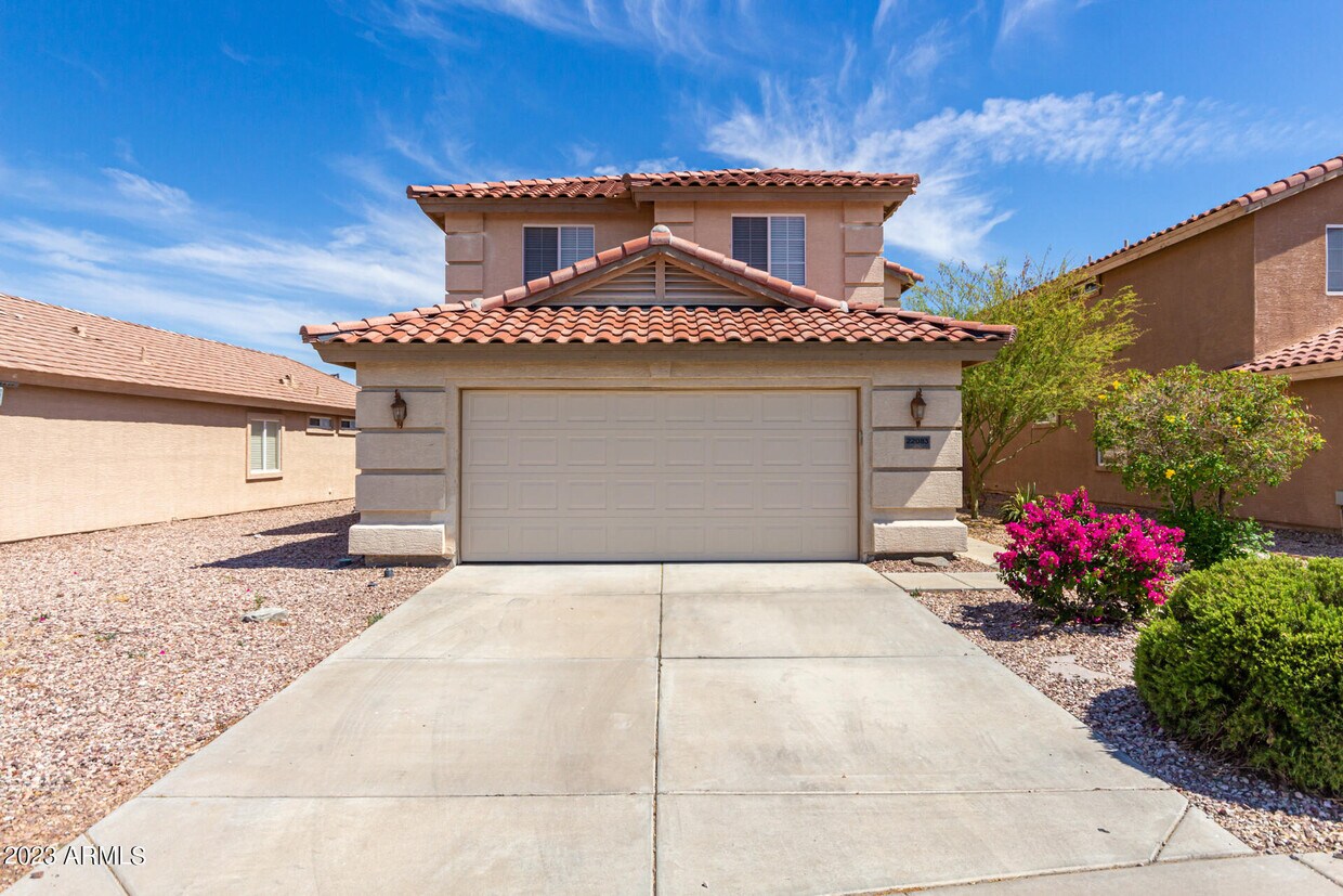 Primary Photo - 22083 W Casey Ln