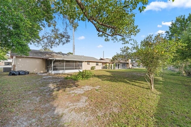 Building Photo - 1430 Saxon Blvd