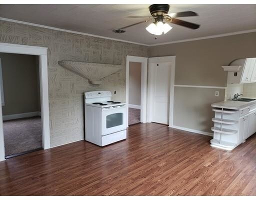 Building Photo - 15 Tobey Rd