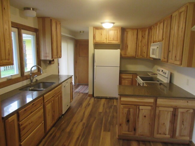 Foto del edificio - House in Janesville - Updated!!