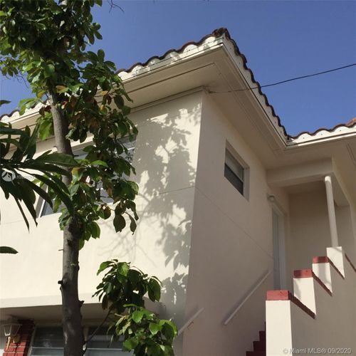 Building Photo - 1197 Marseille Dr