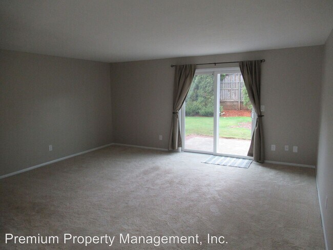 Building Photo - 3 br, 1 bath House - 1140 Genie Ct. SE