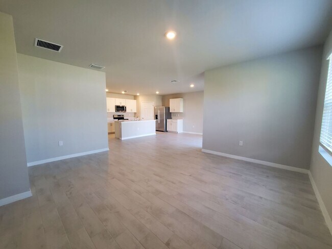 Foto del edificio - New DR Horton Construction