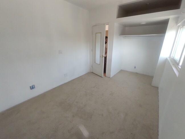 Foto del edificio - 620 Ocean Crest Rd
