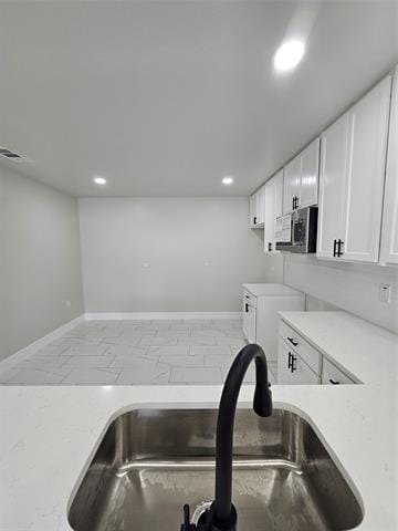 Foto del edificio - 3254 Matthews Dr