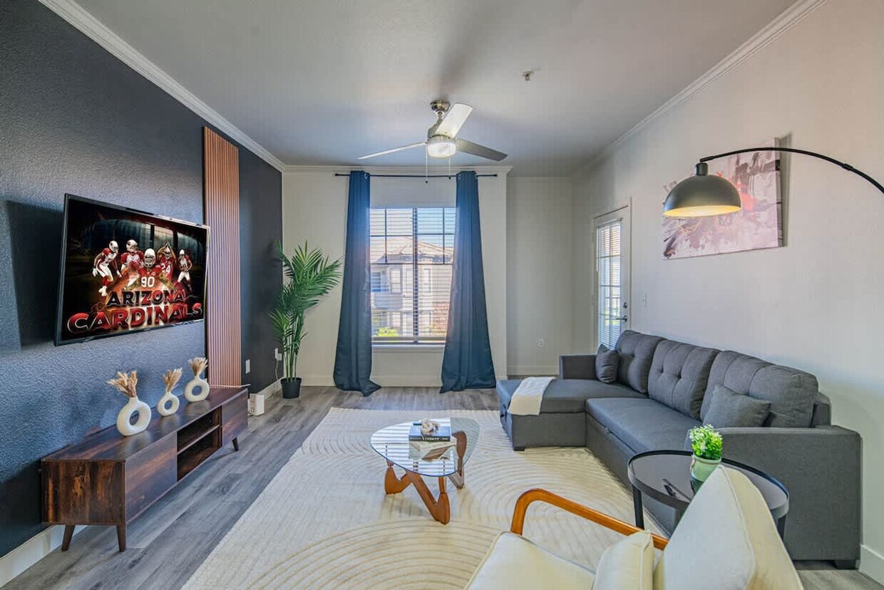 Foto principal - 7455 N 95th Ave