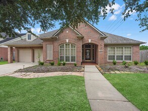 Building Photo - 13535 Missarah Ln