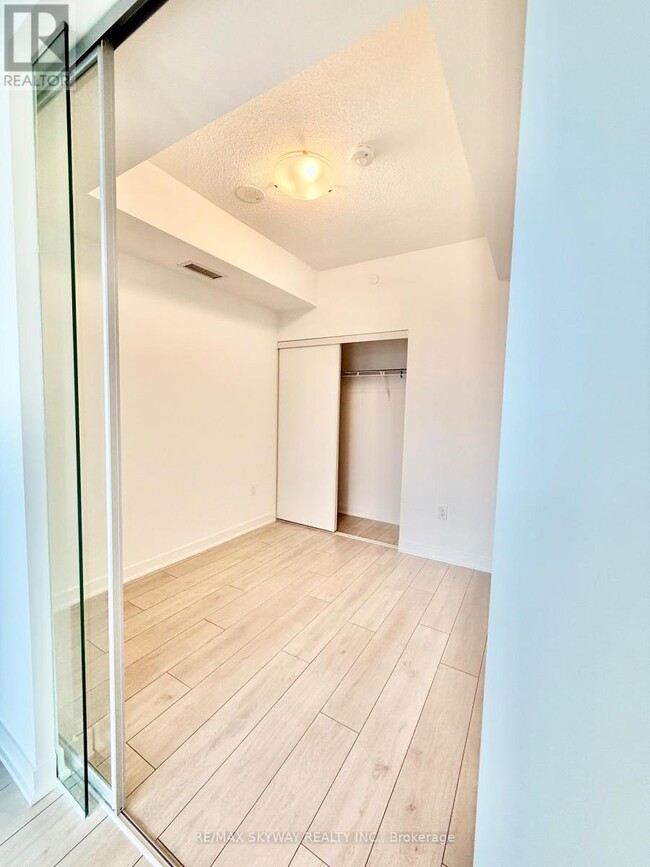 Building Photo - 260 Malta Ave.