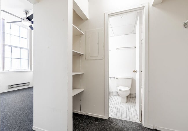 Interior Photo - 731 Plymouth by 3L Living