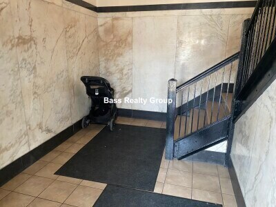 Foto del edificio - 4806 N Kedzie Ave