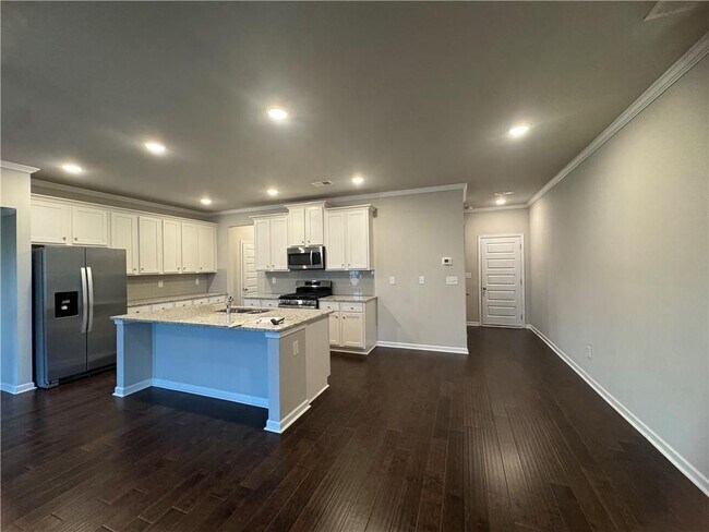 Foto del edificio - 4302 Morrison Lk Trl