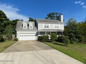 Building Photo - 114 Lawndale Ln