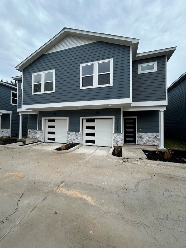 Building Photo - 3535 Alderfer St