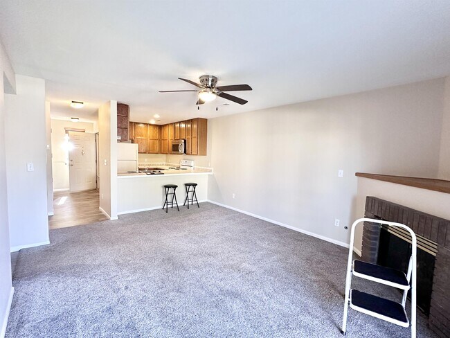 Foto del edificio - 2960 W Stuart St