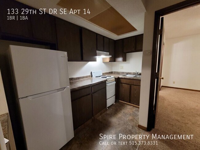 Building Photo - $515 / 1br - 600ft2 - 1 Bedroom Near Walgr...