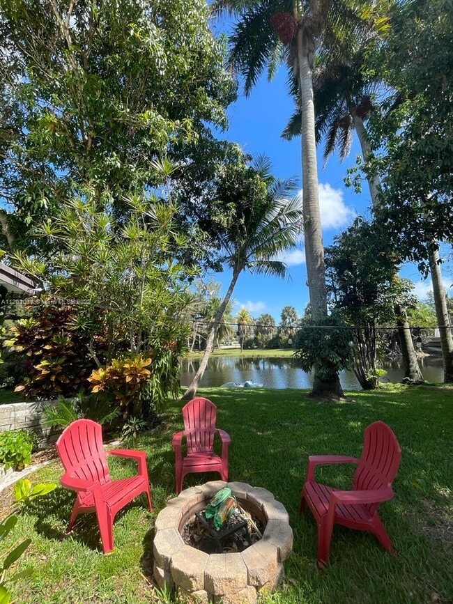 Building Photo - 11201 W Biscayne Canal Rd