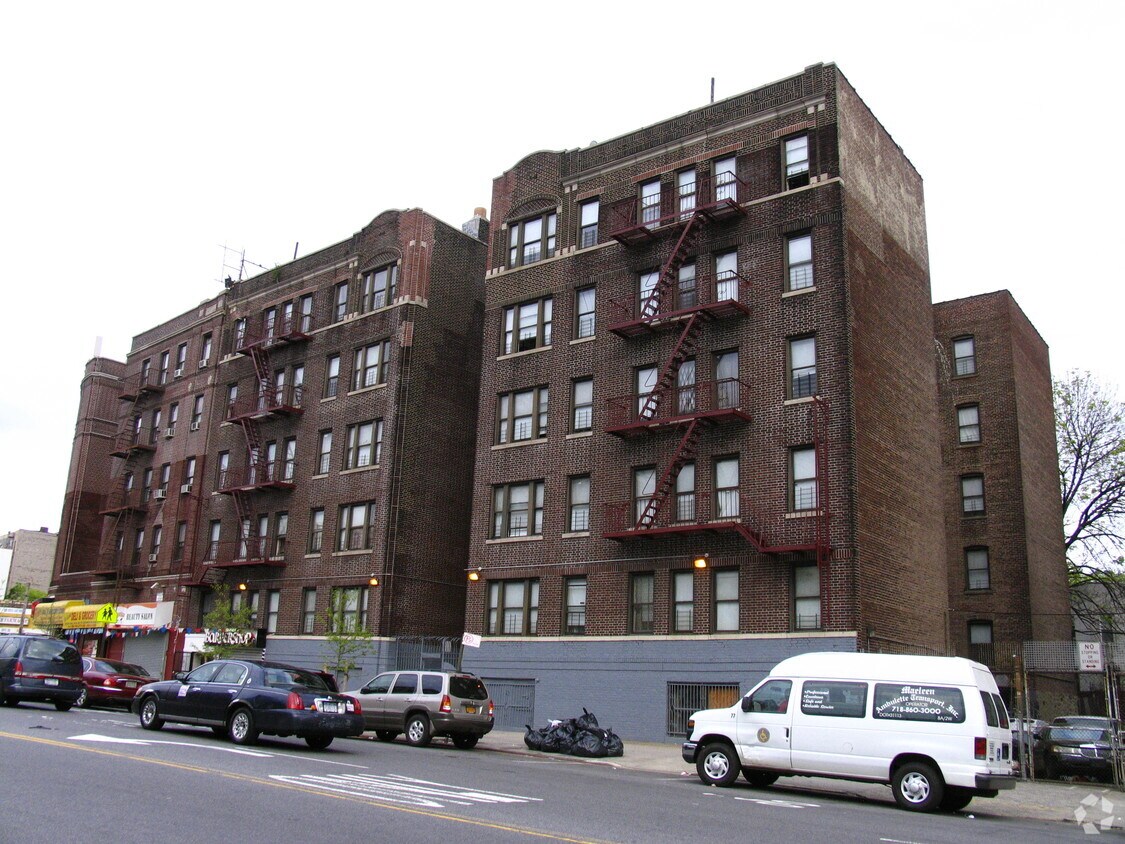 Primary Photo - 1815 Dr Martin L King Jr Blvd