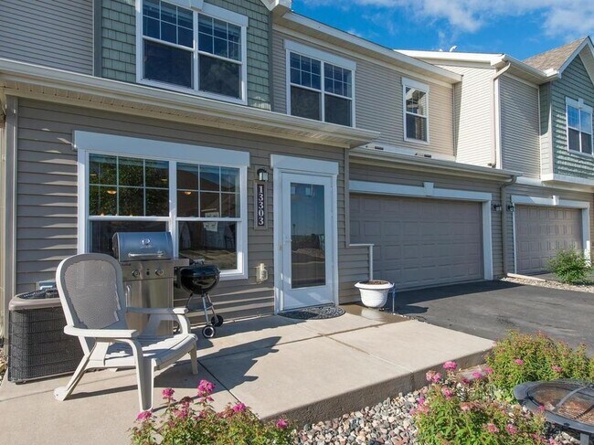 Foto del edificio - 13303 Virginia Ave S