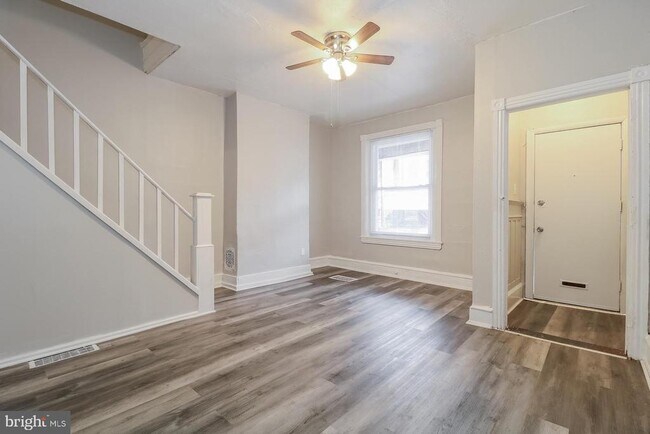 Foto del edificio - 5858 Walton Ave