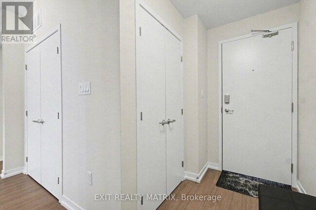 Building Photo - 231 Citiplace Dr