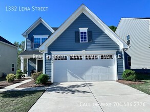 Building Photo - 1332 Lena St