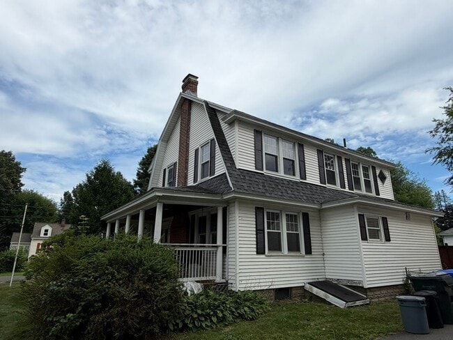 Building Photo - Beautiful 3 Bedroom, Single Family Home in Springfield