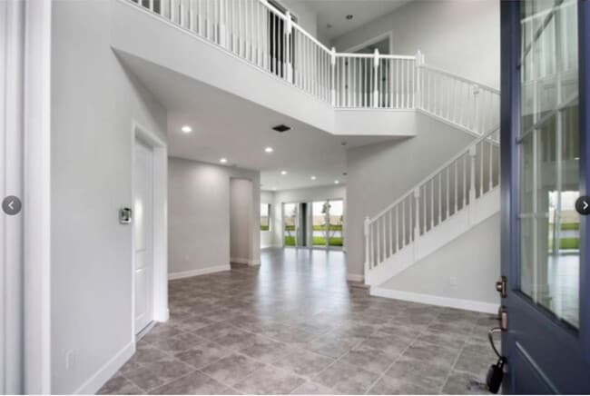 Foto del edificio - 5459 Liberty Ln